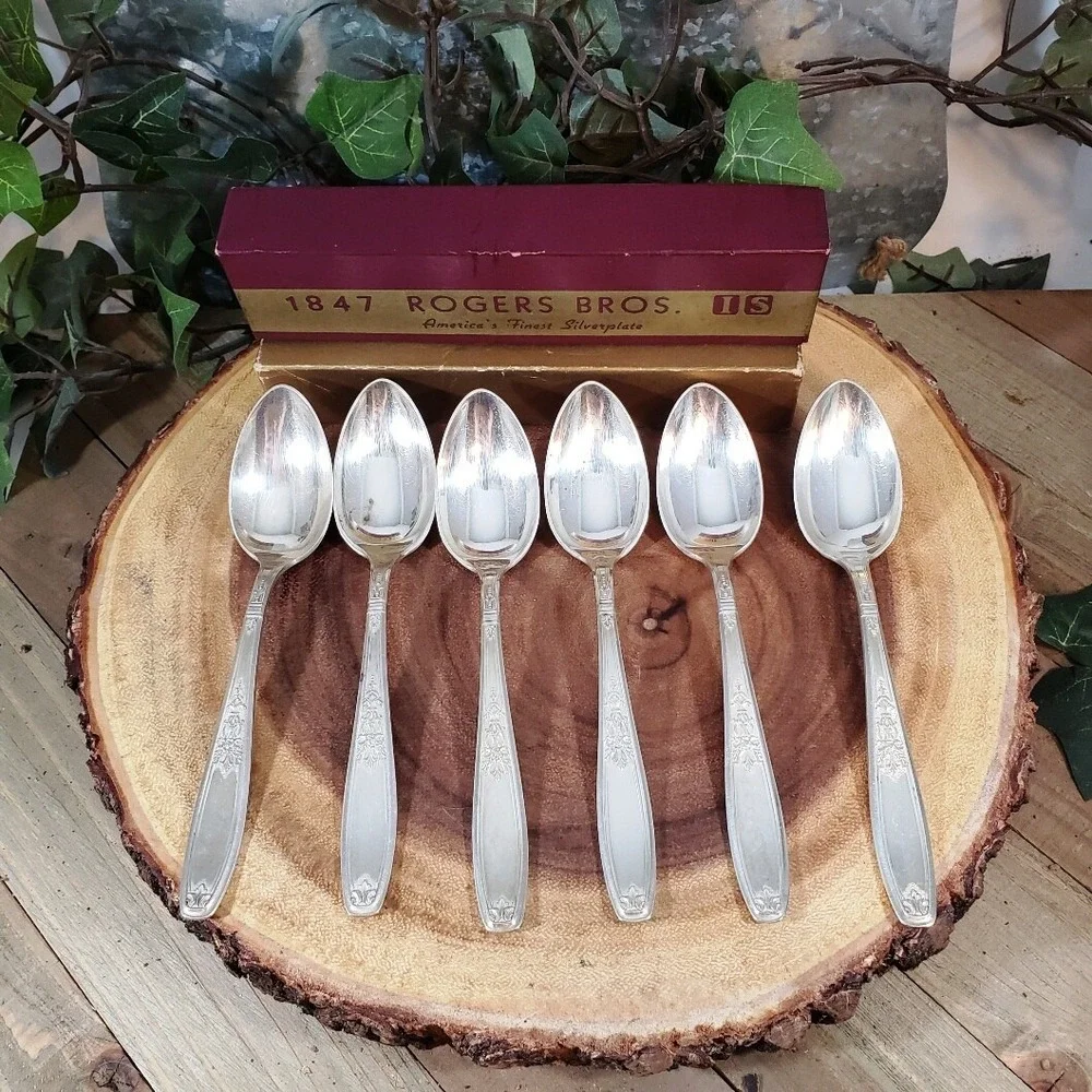 Antique Rare Six Spoons -‎ 1847 Rogers Brothers America's Finest Silverplate  IS